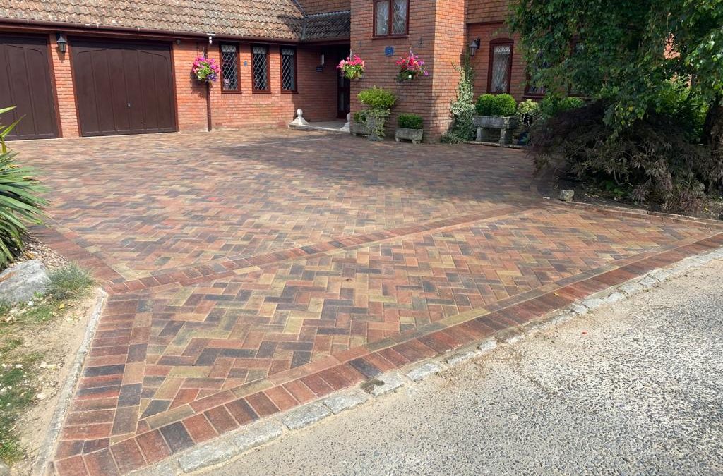 Paving Contractors East Grinstead: Quality Block Paving and Expert Driveway Services